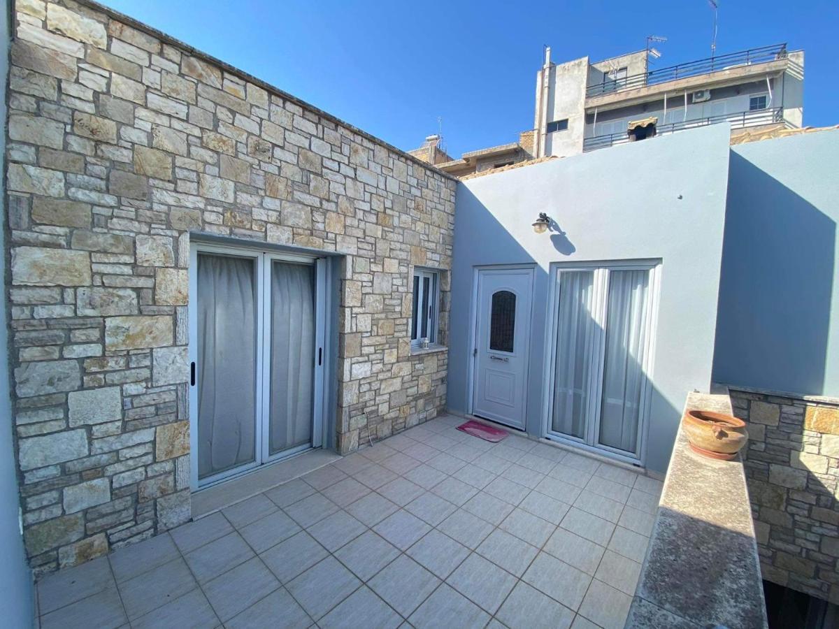 Πέτρινο Στη Θάλασσα Apartment Nafpaktos Exterior photo